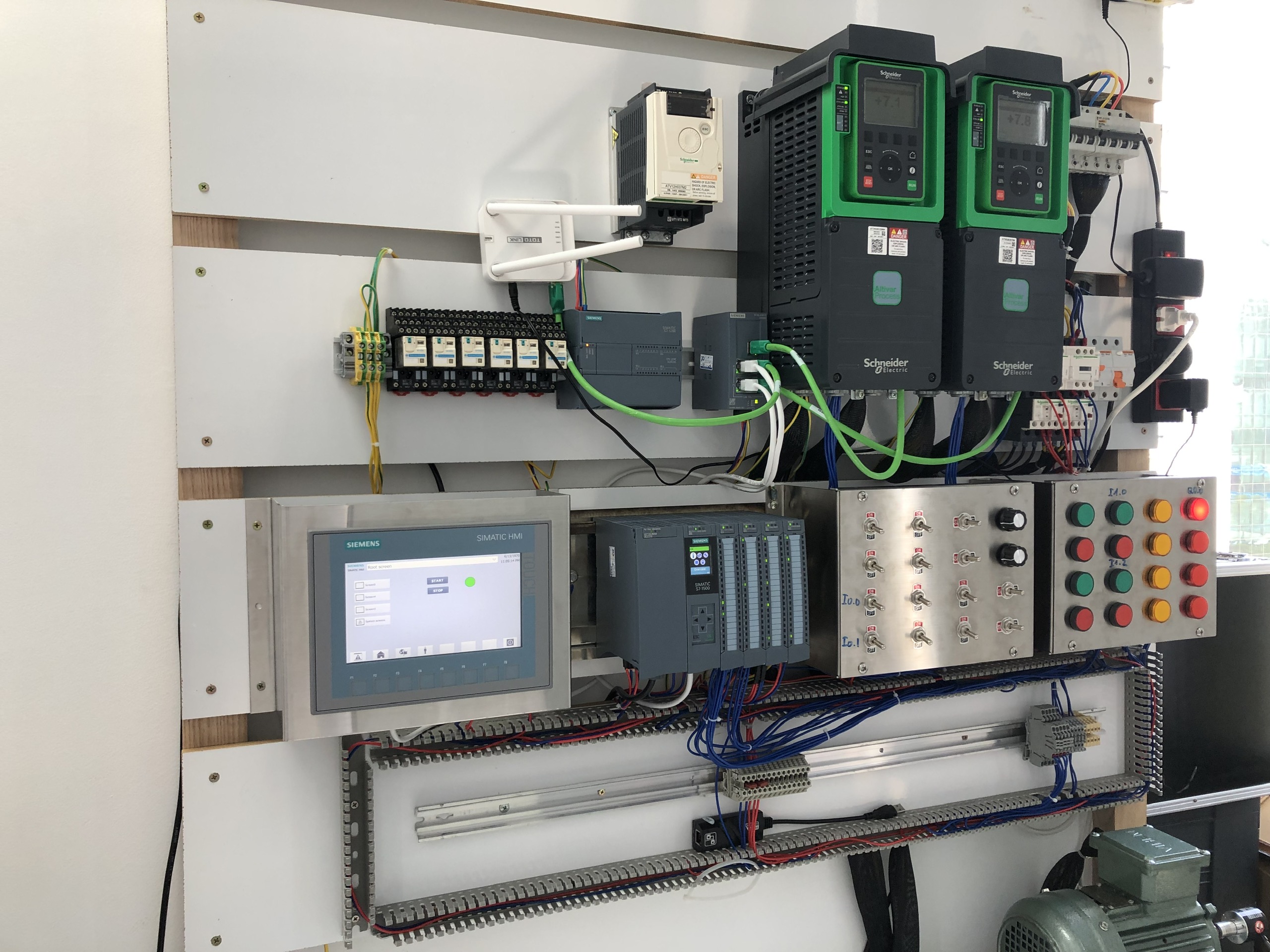 SCADA System - Demo - Bac Au